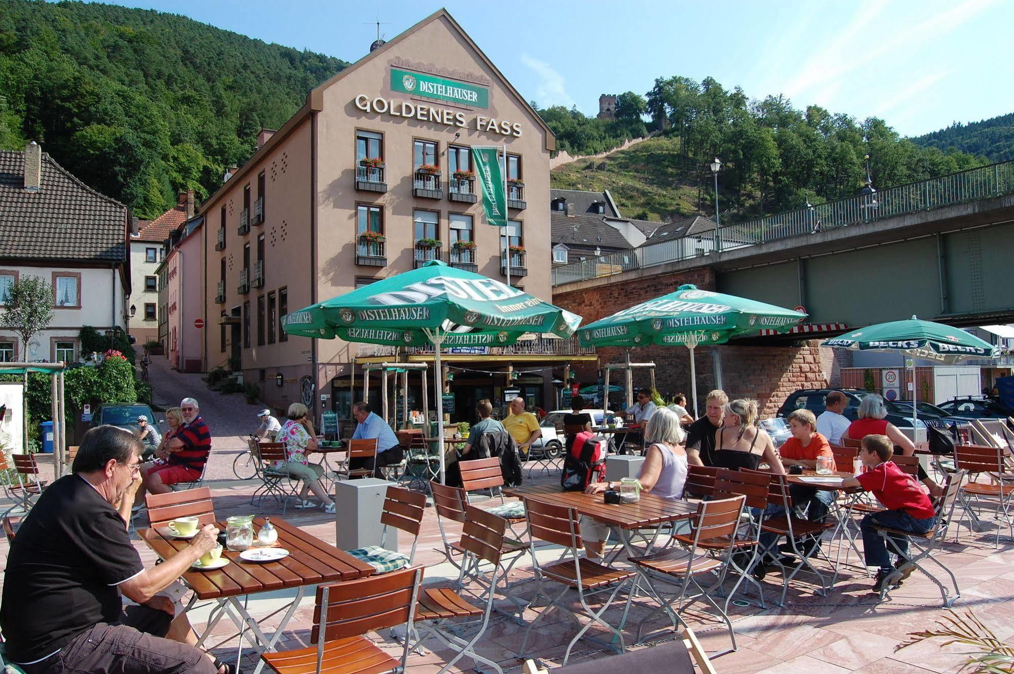 Hotel Goldenes Fass Freudenberg am Main Eksteriør billede